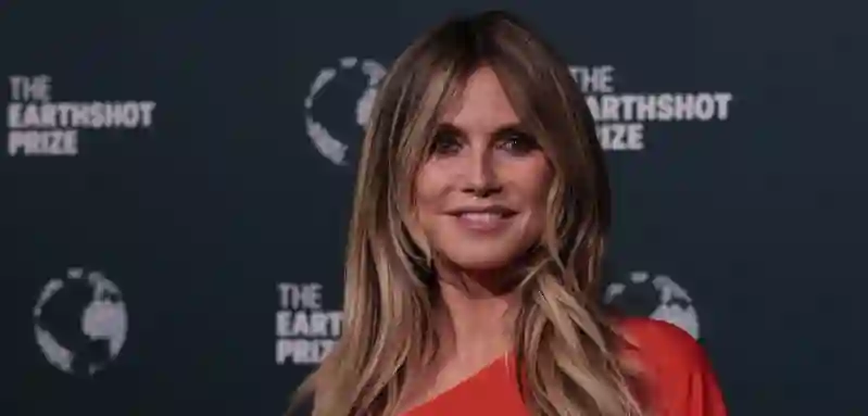 heidi klum heiß freizügig strapse look arbeit