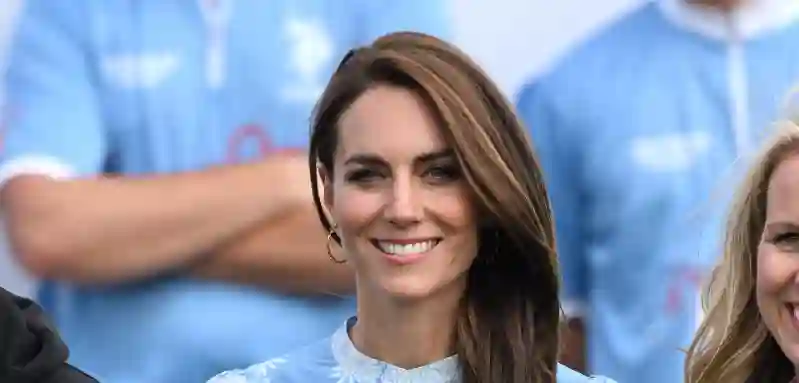 Herzogin Kate zeigt ihre schöne Wallemähne