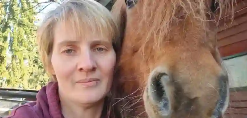 hartz und herzlich marina laura