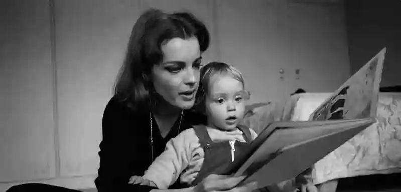 Romy Schneider und ihr Sohn David Christopher Meyen im Jahr 1968