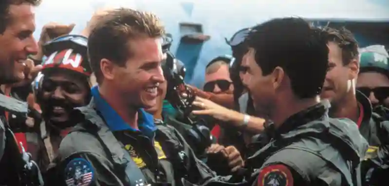 Val Kilmer und Tom Cruise in 'Top Gun'.