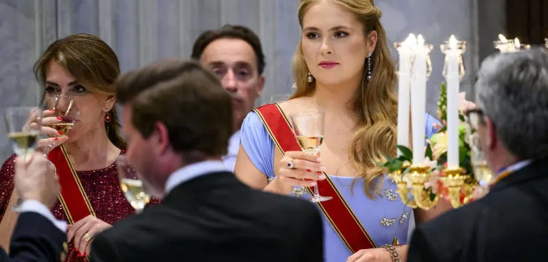 Prinzessin Amalia mit Diadam