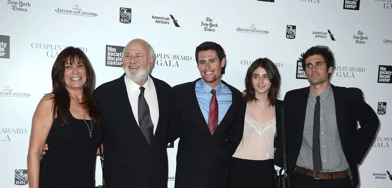 Rob Reiner mit seiner Familie und Sohn Nick