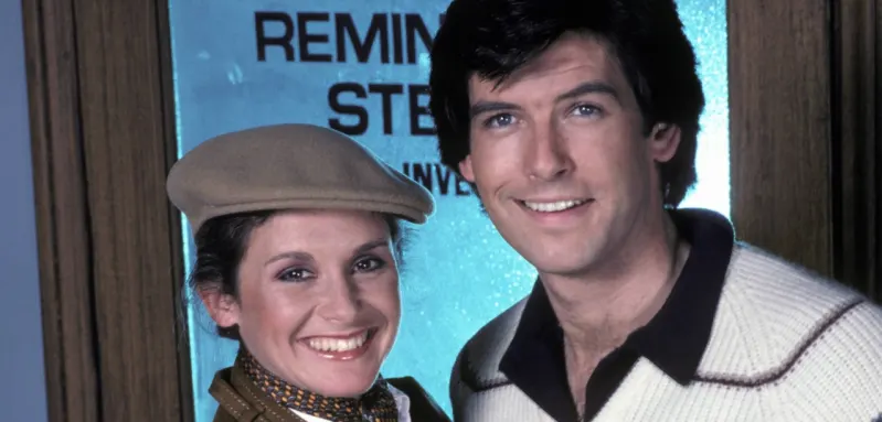Das macht sie heute Stephanie Zimbalist und Pierce Brosnan in „Remington Steele“