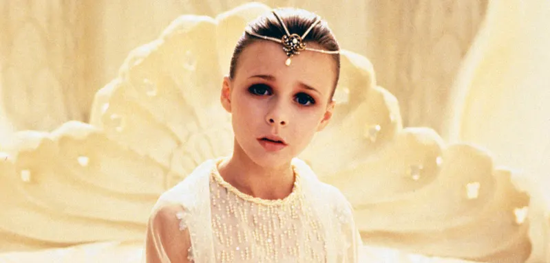 die unendliche geschichte tami stronach