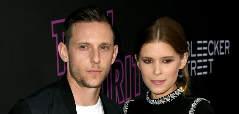 Jamie Bell und Kate Mara