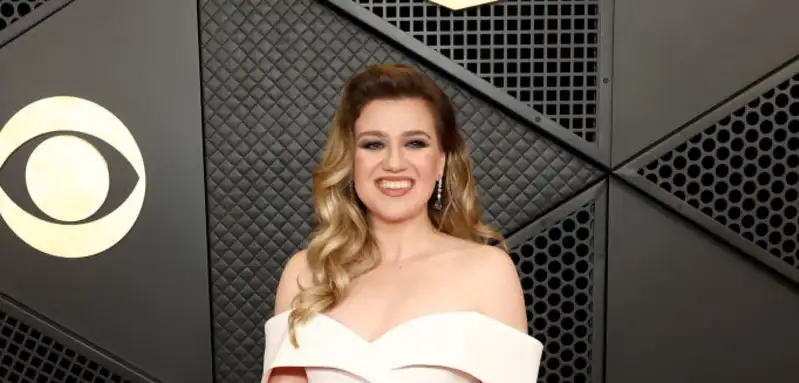 Kelly Clarkson