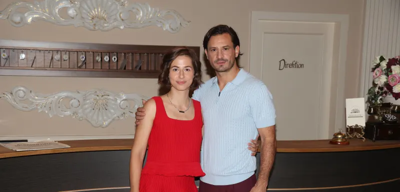 Pippa Fee Rupperti und Jaime Ferkic sind das neue Traumpaar bei „Sturm der Liebe“