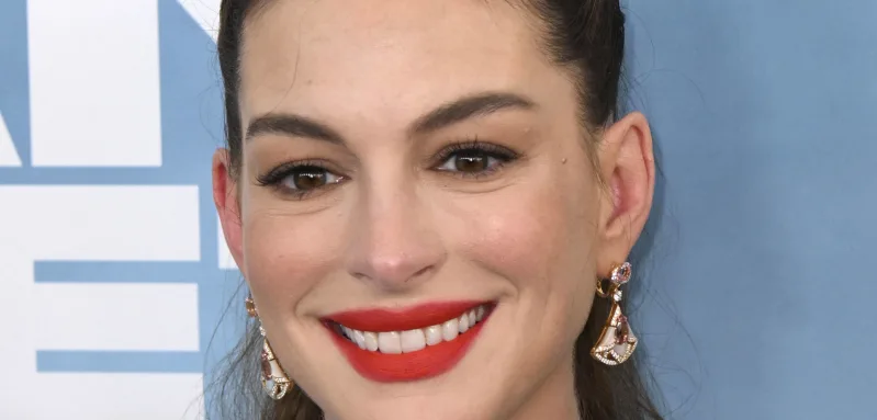 Anne Hathaway