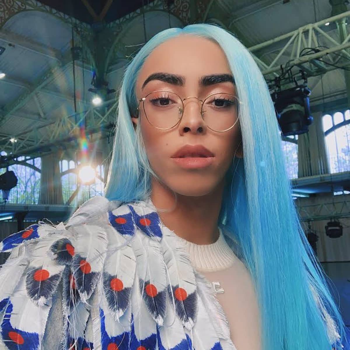 So Geht Esc Teilnehmer Bilal Hassani Mit Dem Hass Im Netz Um