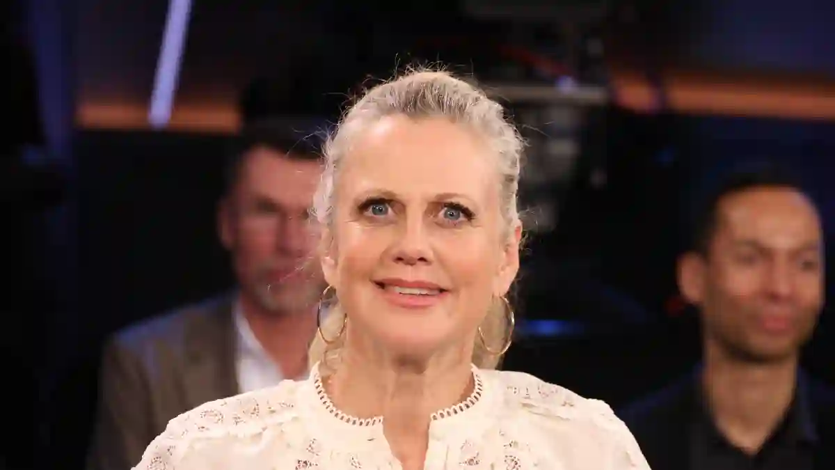 barbara schöneberger heiß hot freizügig