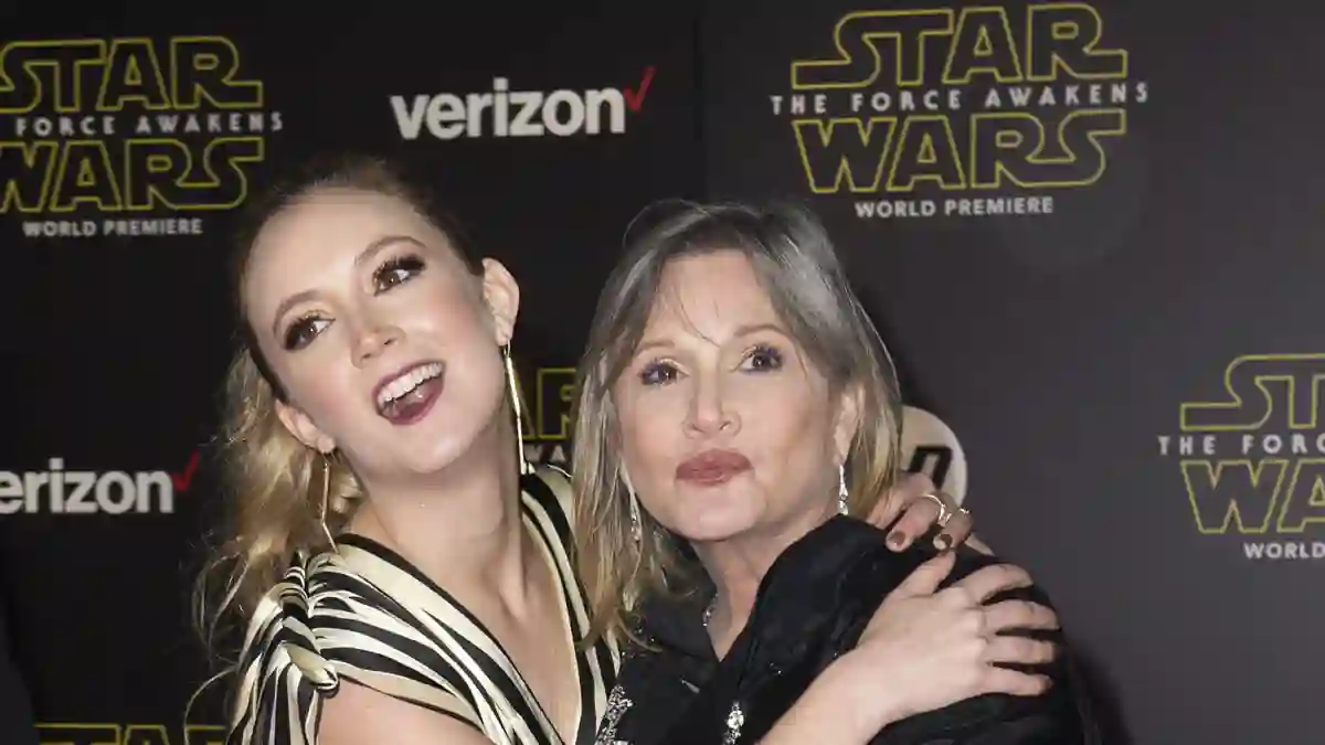 Billie Lourd Carrie Fisher Star Wars