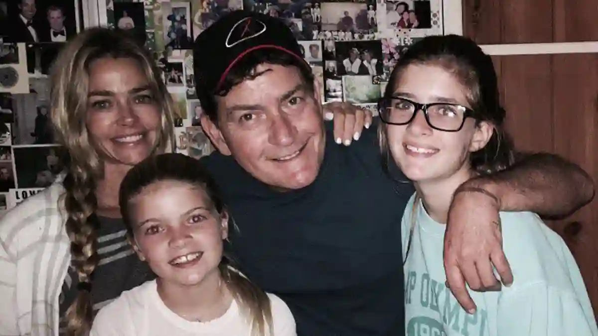 Charlie Sheen mit Denise Richards und den gemeinsamen Töchtern