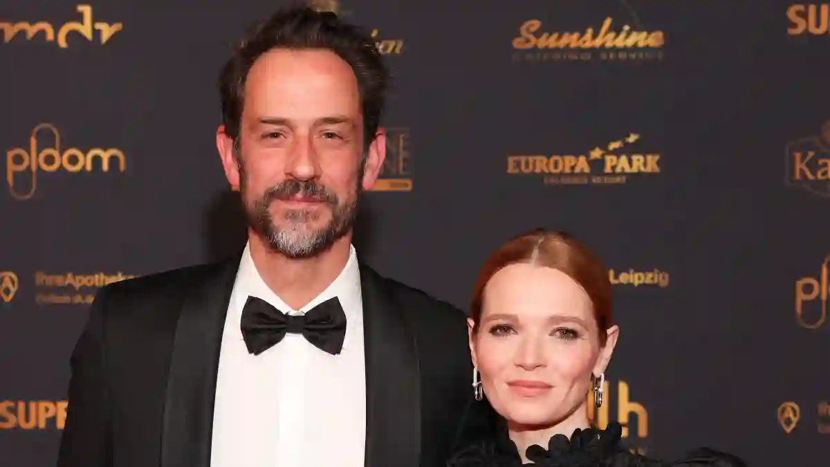 Christopher Doll und Karoline Herfurth roter teppich heiß hot