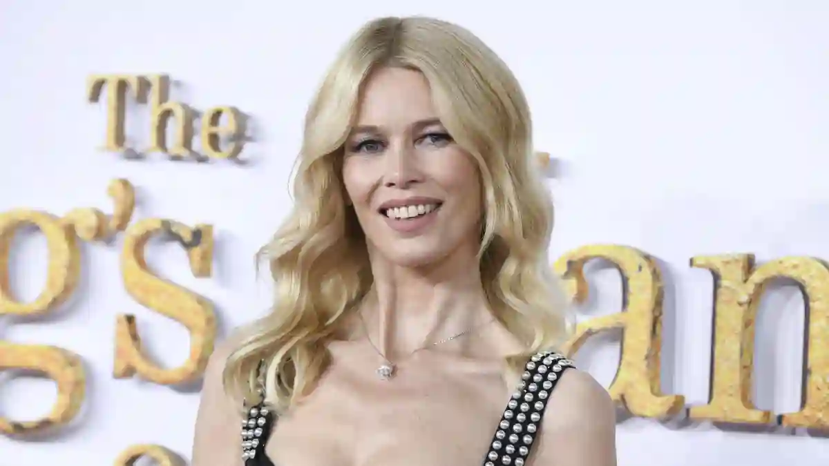 Claudia Schiffer Premiere „The King s Man“ 2021