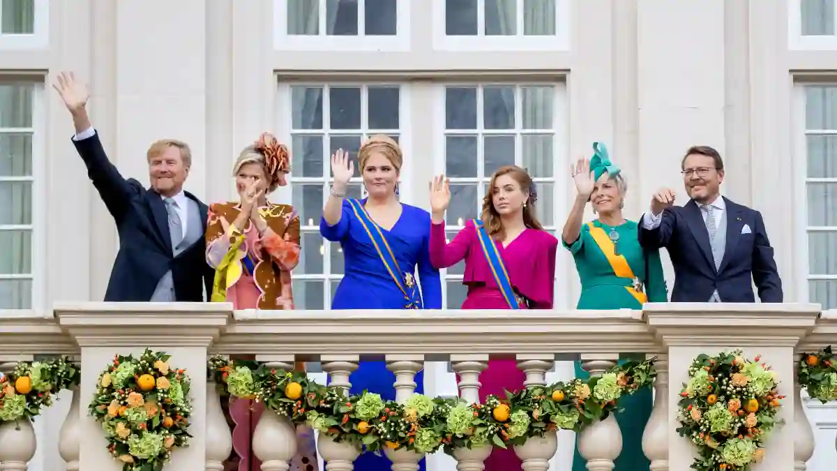 Die niederländischen Royals balkon prinsjesdag