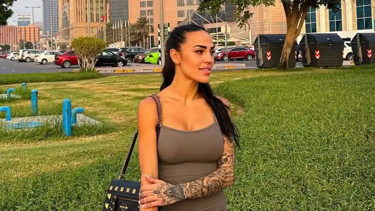 Elena Miras