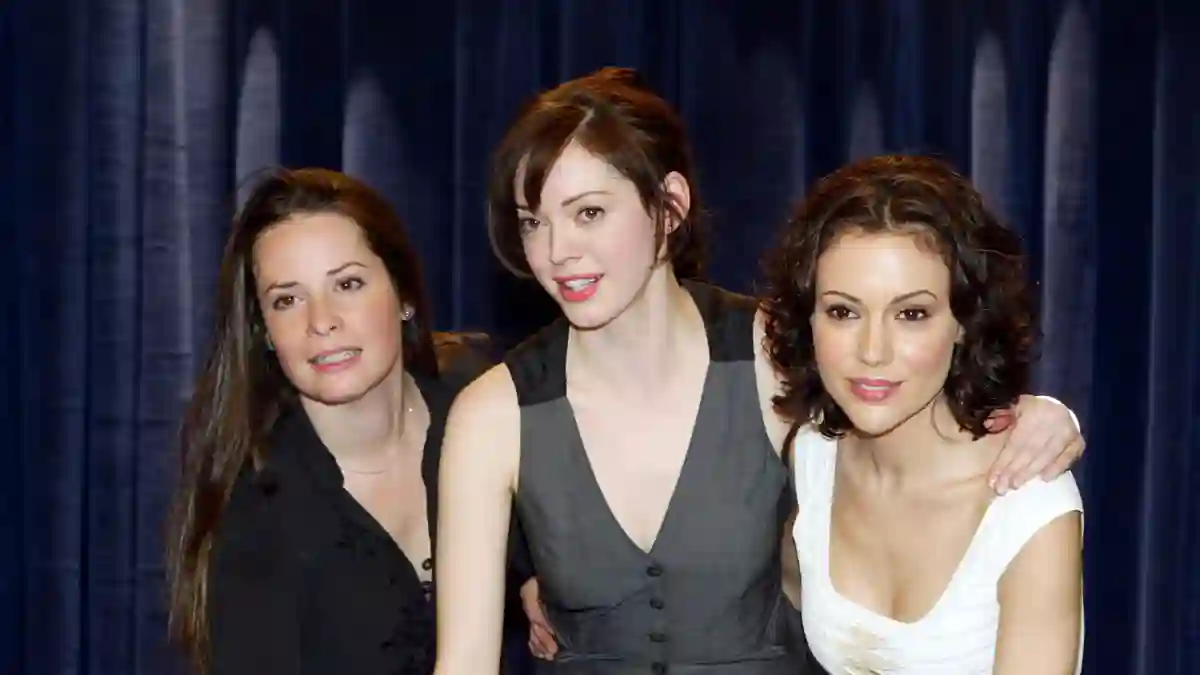 Holly Marie Combs, ROse McGowan und Alyssa Milano feiern 2005 die 150. Folge von „Charmed - Zauberhafte Hexen“