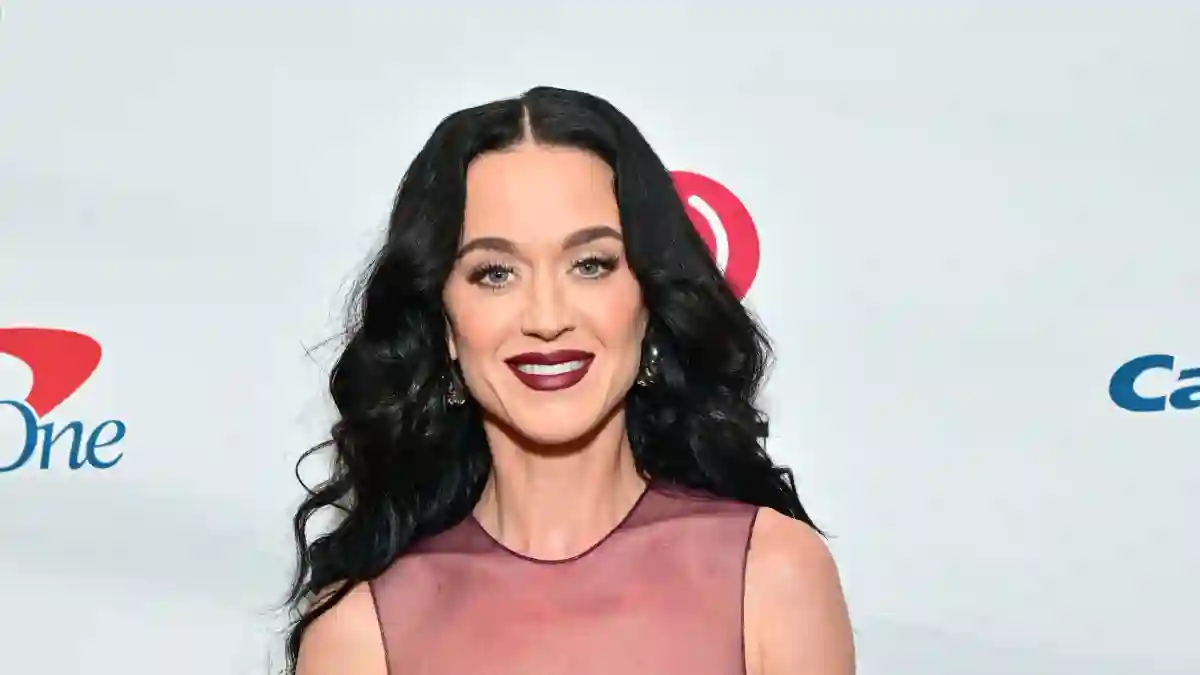 katy perry roter teppich heiß hot freizügig