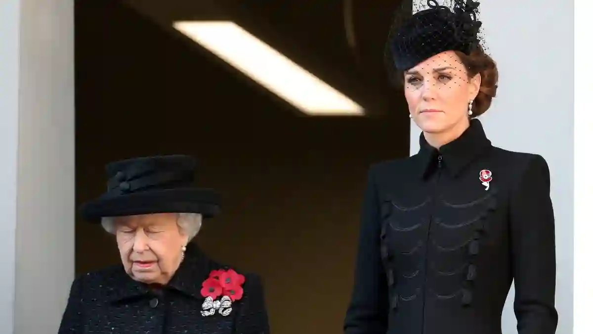 Königin Elisabeth und Herzogin Kate