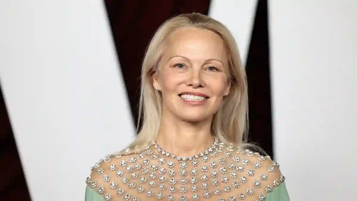 pamela anderson heiß sexy ungeschminkt