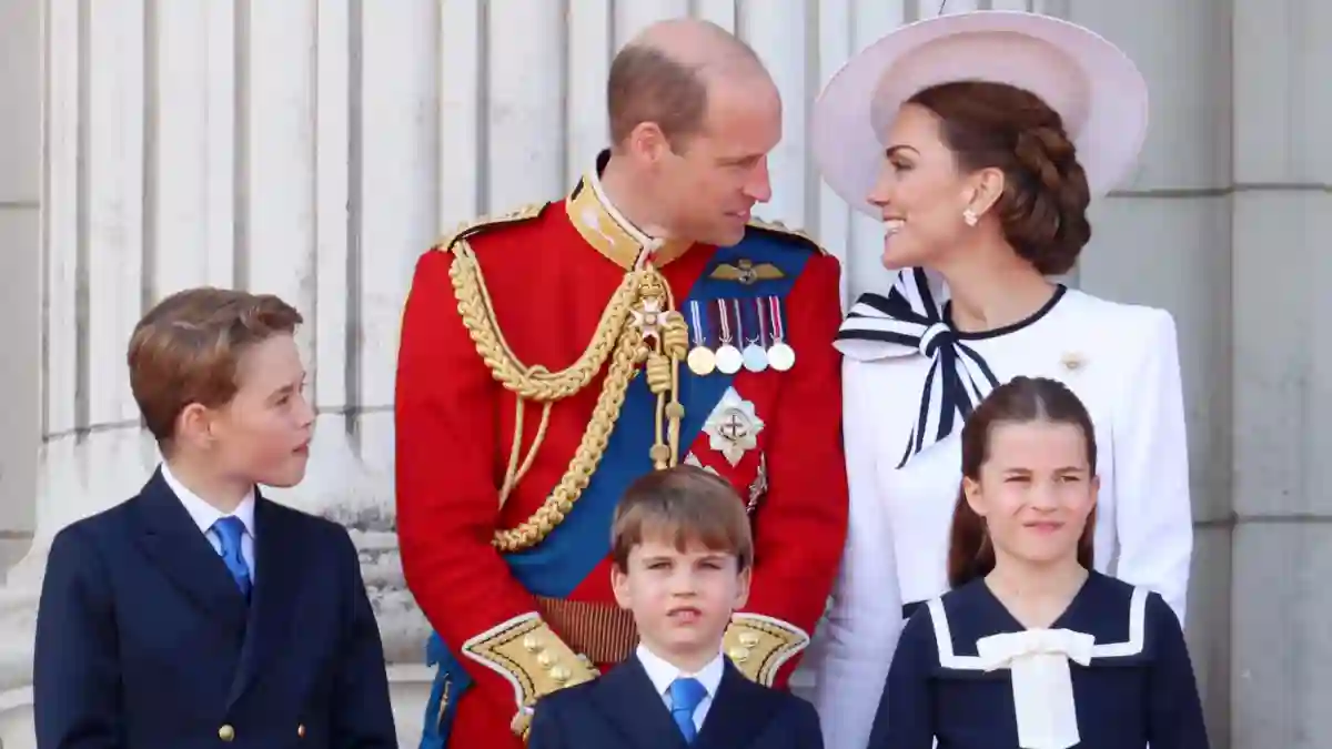 Prinz William, Prinzessin Kate und ihre Kinder Prinz George, Prinz Louis und Prinzessin Charlotte bei Trooping the Colour 2024