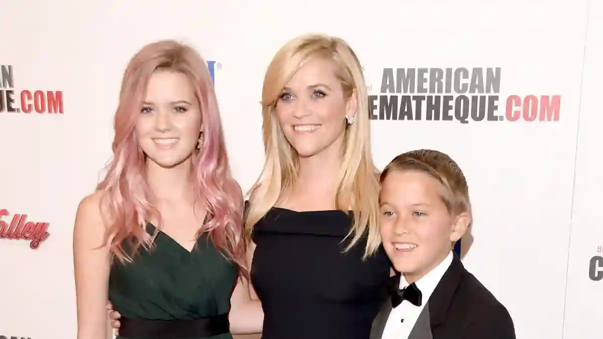 Reese Witherspoon und ihre Kinder Ava und Deacon strahlen