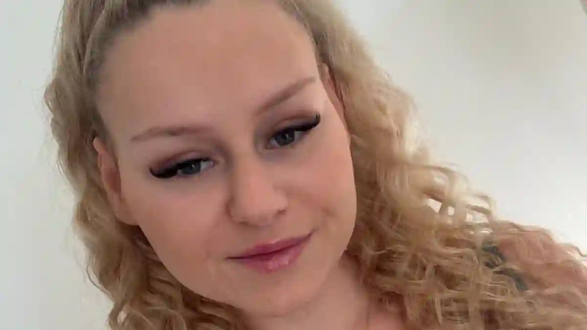 Sarah-Jane Wollny