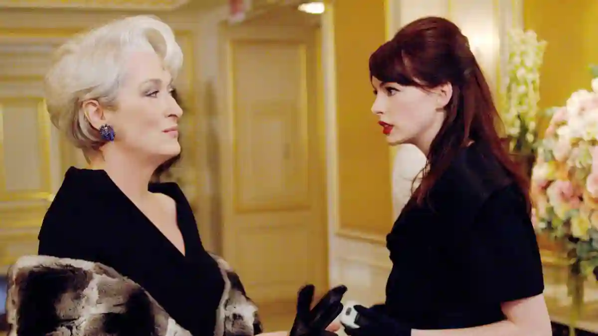 Meryl Strepp als „Miranda Priestley“ und Anne Hathaway als „Andi“ in „Der Teufel trägt Prada“