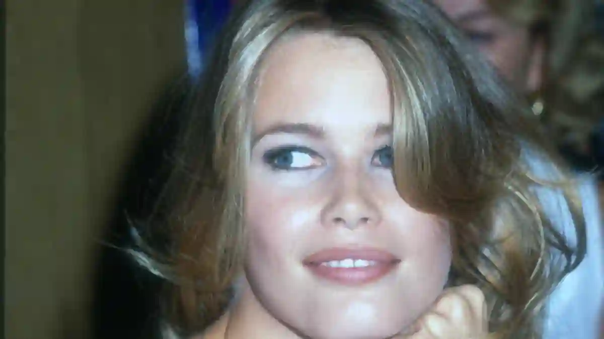 claudia schiffer