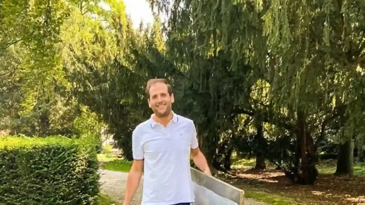 ist julian schmitz avila verheiratet?