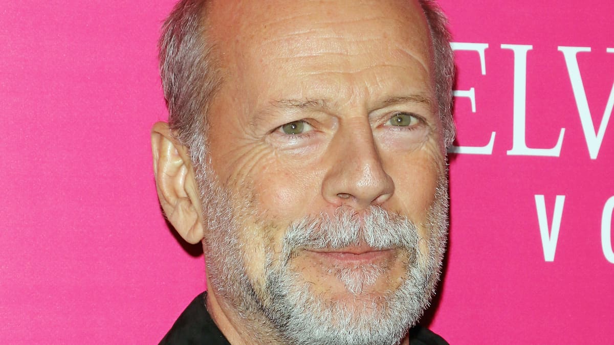 bruce willis aktuelle news bilder promipool de