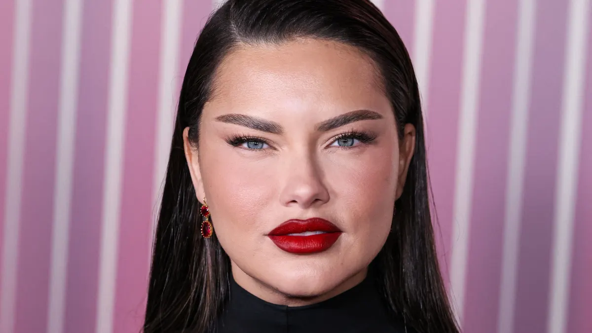 Adriana Lima Victoria's Secret