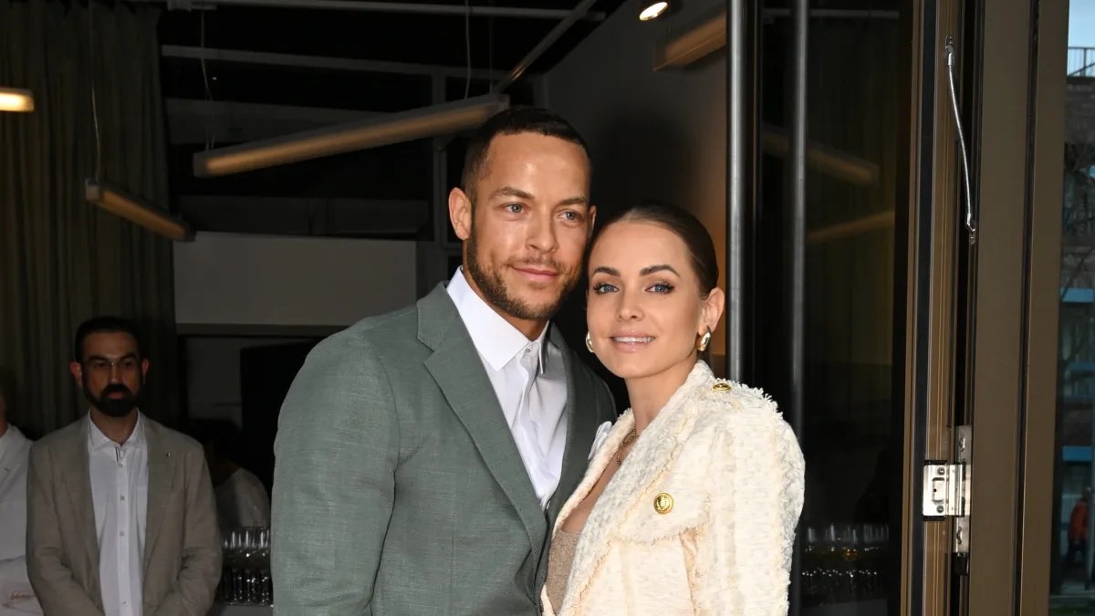 andrej mangold annika jung roter teppich paar freundin