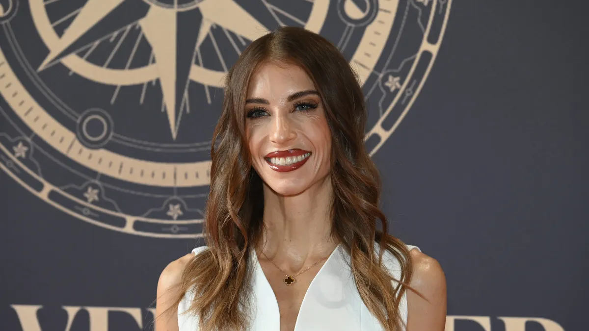 Cathy Hummels teilt gegen ihren Ex aus.