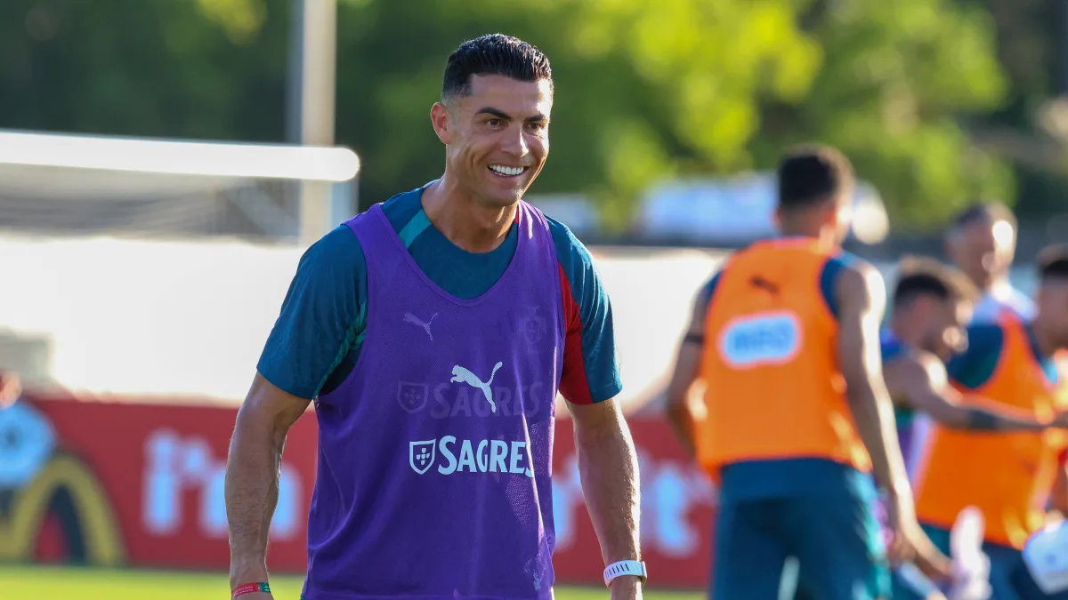 Cristiano Ronaldos neuer Vertrag bei Al-Nassr soll rund 577 Millionen Euro bringen.