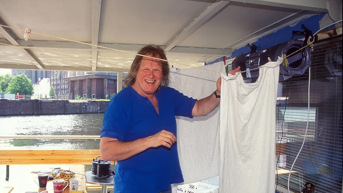Gunter Gabriel auf einem Hausboot