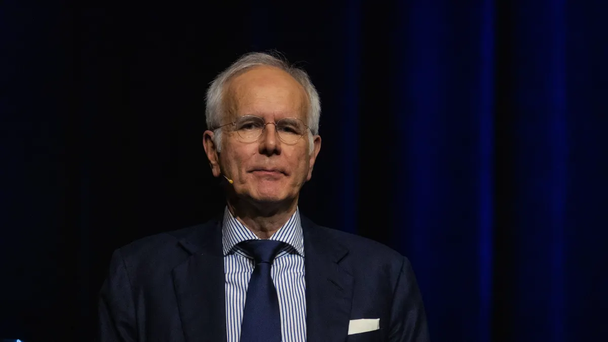 Harald Schmidt spricht über seine Rente.