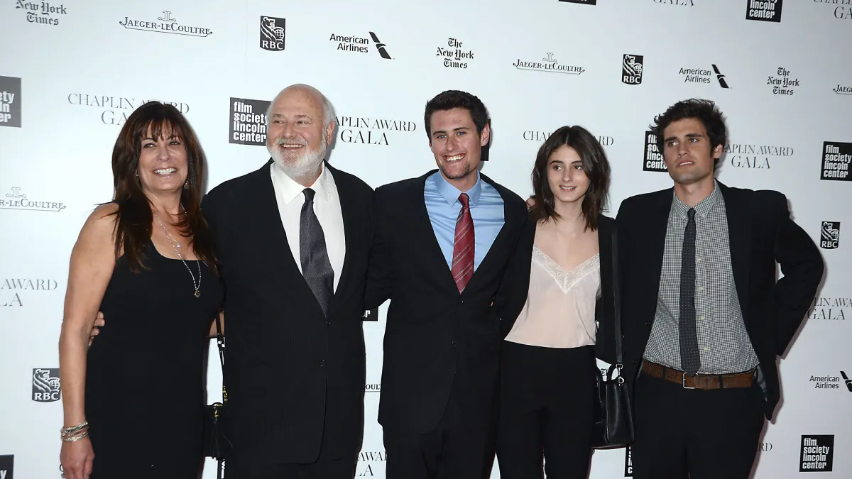 Rob Reiner mit seiner Familie und Sohn Nick