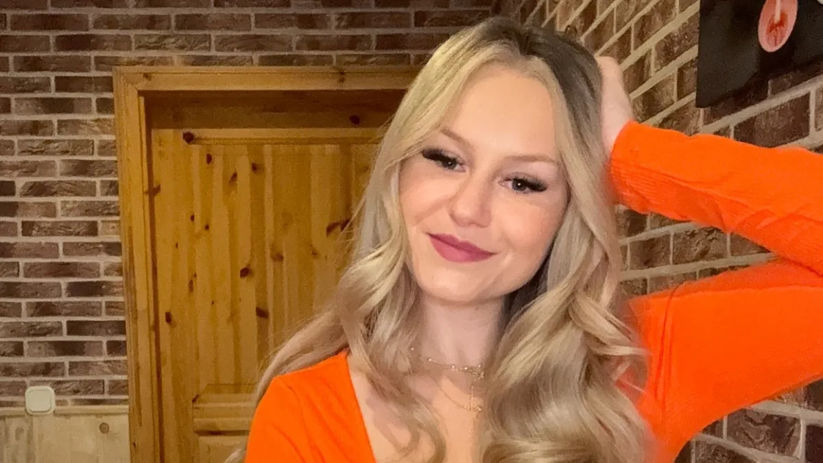 sarah jane wollny freizügig outfit body op veränderung