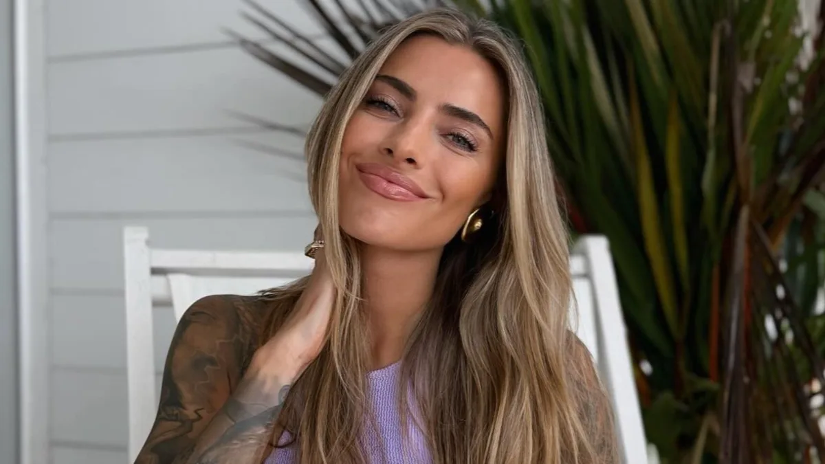 sophia thomalla heiß freizügig körper cut out kleid look