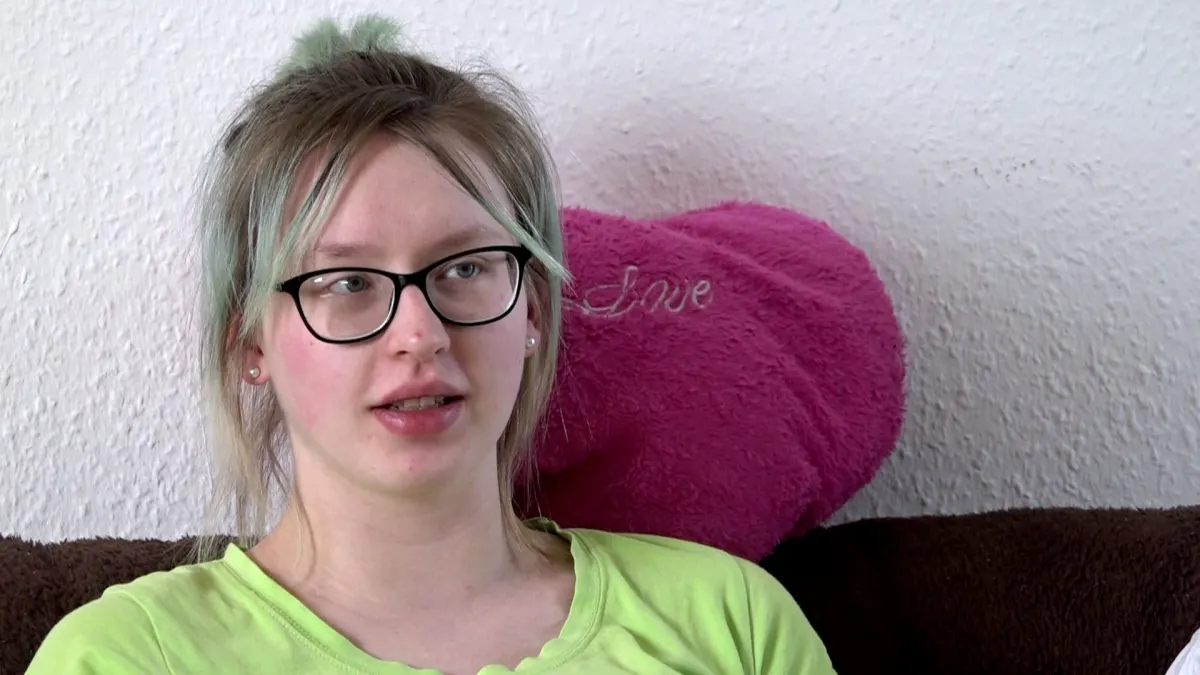 Süße Baby-News: „Hartz und herzlich“-Star ist schwanger