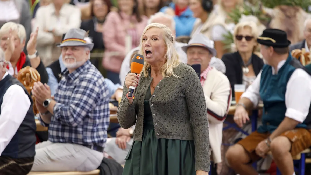 Andrea Kiewel lästert über die Oktoberfest-Preise