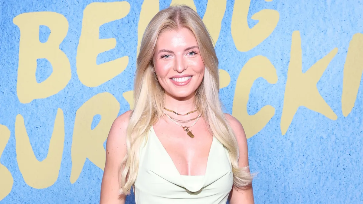 antonia hemmer look outfit bikini