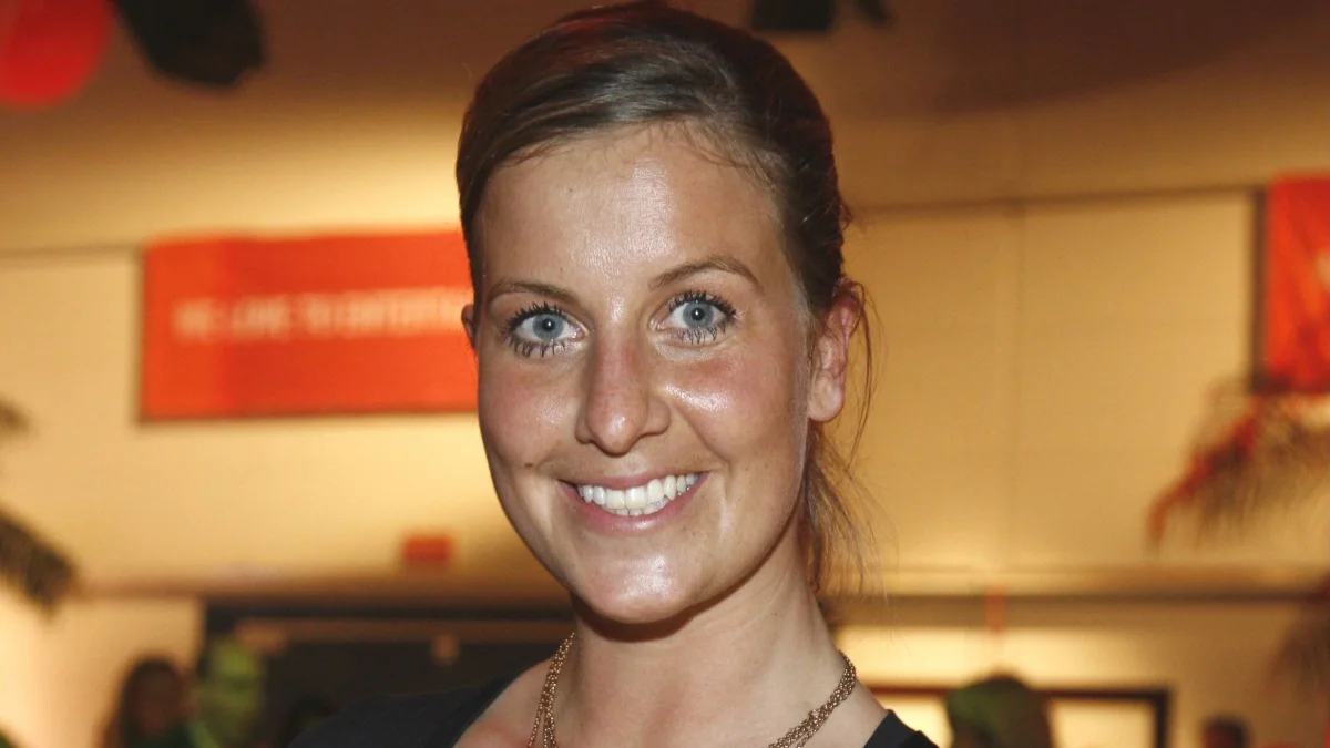 charlotte würdig früher transformation verwandlung