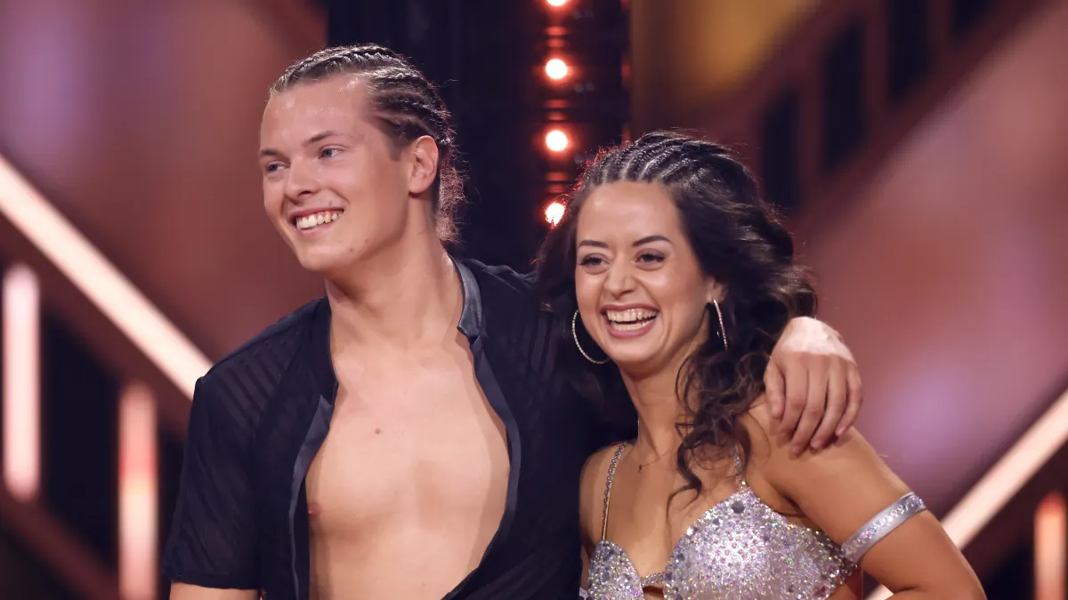 Gabriel Kelly Malika Dzumaev let's dance