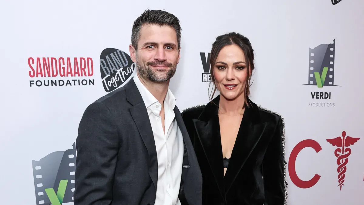 James Lafferty und Alexandra Park sind Eltern geworden.