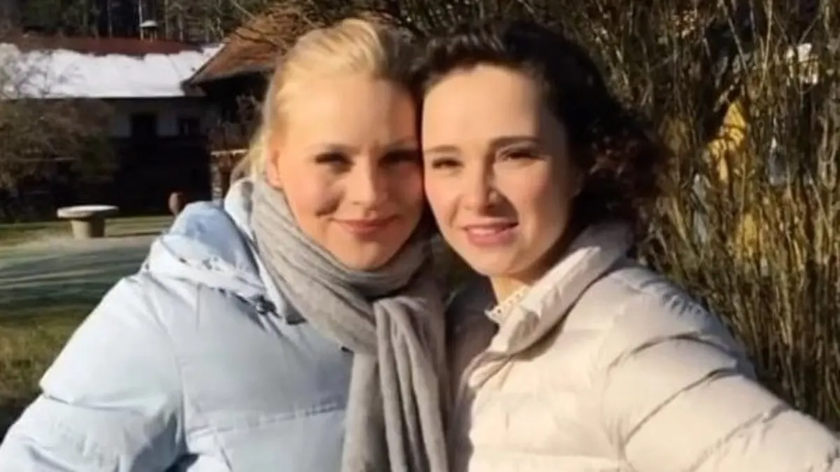 Jenny Löffler, Désirée von Delft