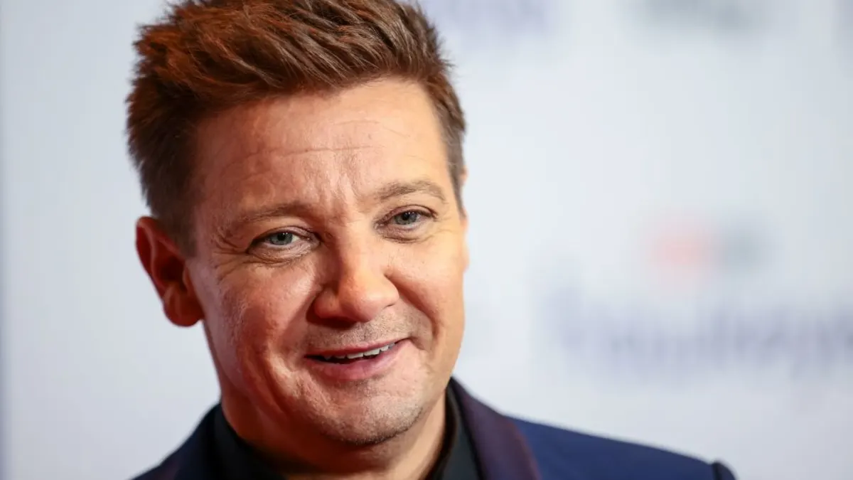 Jeremy Renner Avengers Krankenhaus