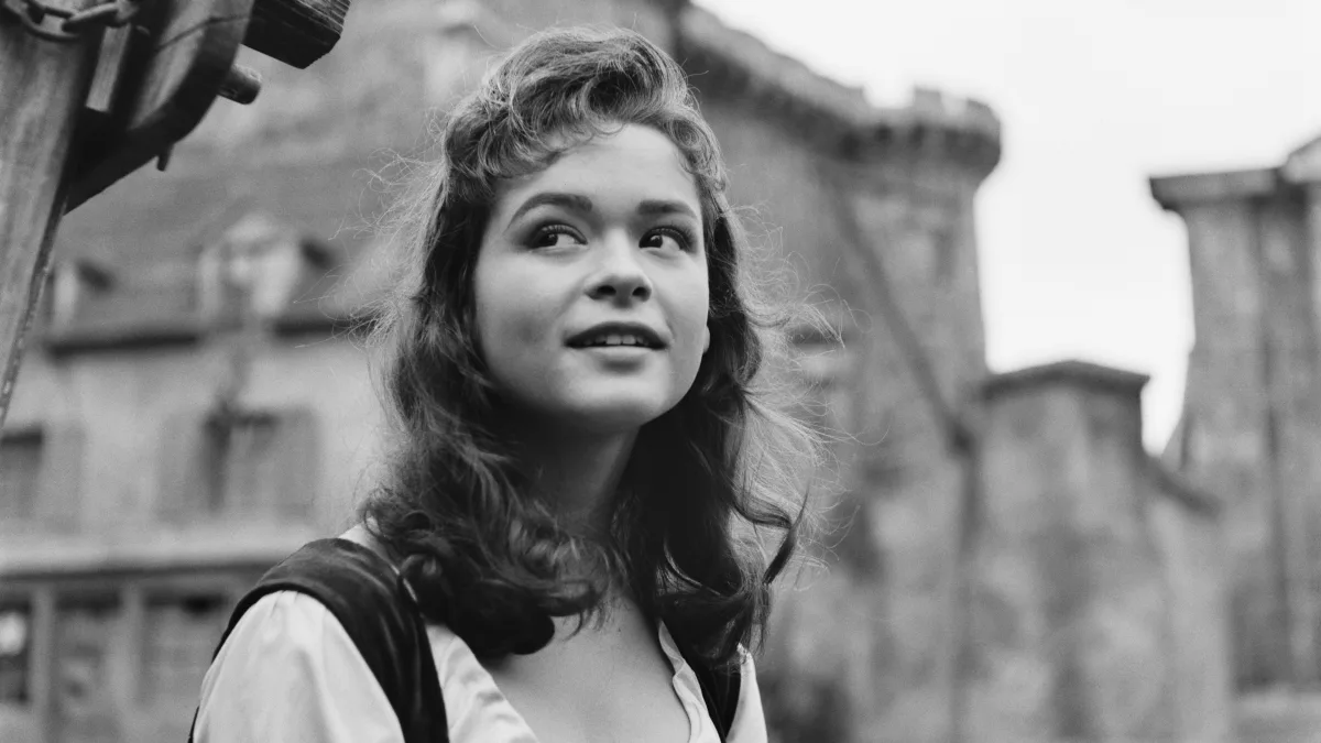 Marie Versini